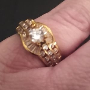 14k gold ring 1.6 ct. CZ setting